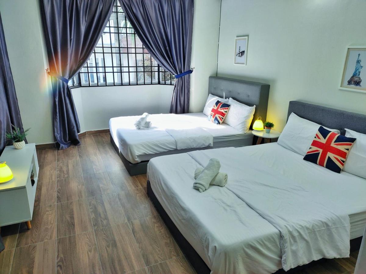 Semi-Detached, Up To 21 Pax, 4 Bedrooms, 3 Bathrooms, 4 Car Parks By Star Home Bayan Lepas Esterno foto